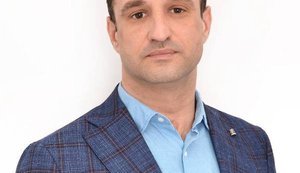 “Сірий кардинал” АРМА Михайло Стефанішин та його “фунти” продовжують грабувати державу попри викриття їхніх схем журналістами