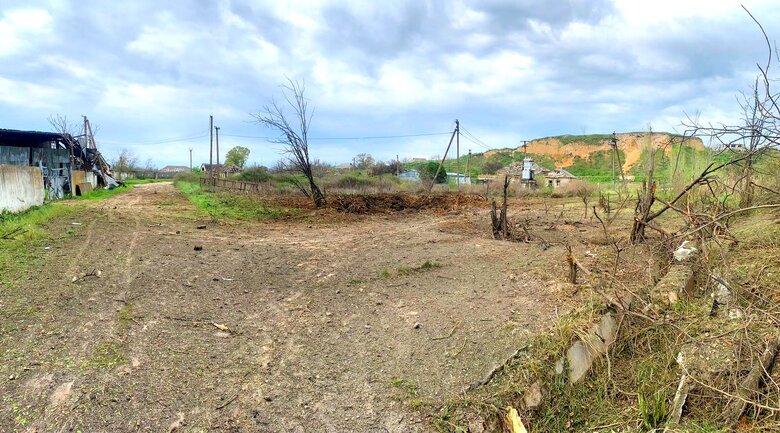 Наслідки ворожих обстрілів Херсонщини 04