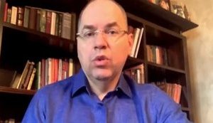 Завантаженість ліжкомісць у лікарнях для інфікованих коронавірусом становить 52%, - Степанов