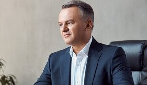 Підвищуючи податки, влада своїми руками знищує бізнес в Україні, - Синютка