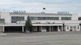 Пасажирський літак, який прямував із Києва до Греції, здійснив екстрену посадку в аеропорту Одеси через погіршення здоров