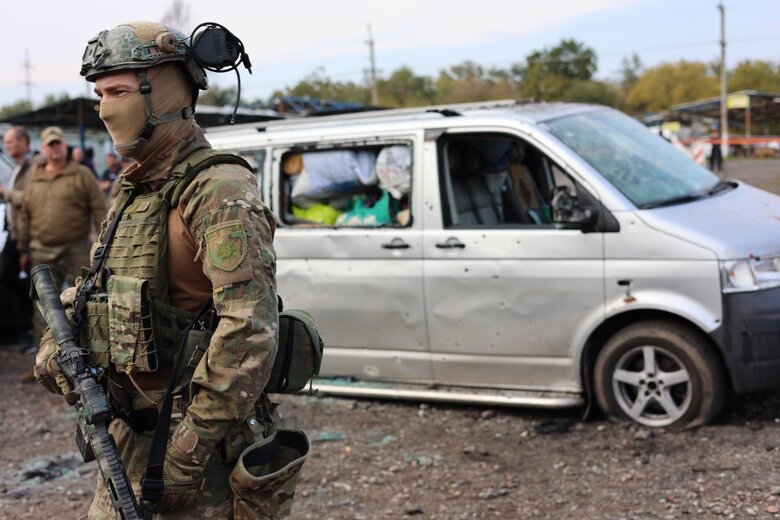 Кількість загиблих у результаті обстрілу окупантами цивільної колони у Запоріжжі зросла до 30, 88 людей поранені, - Нацполіція 04 Кількість загиблих у результаті обстрілу окупантами цивільної колони у Запоріжжі зросла до 30, 88 людей поранені, - Нацполіція 04