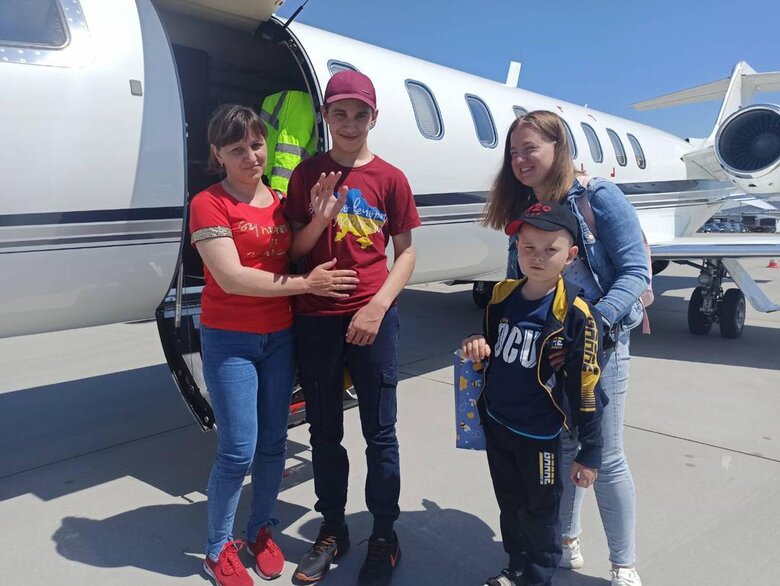Українських дітей евакуювали на спеціалізоване лікування до клінік Європи, - МОЗ 01