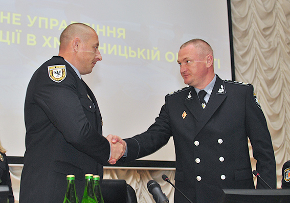 Князєв представив нового главу поліції Хмельницької області Віконського 01