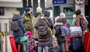 Скільки українців не повернеться додому і що з цим робити?