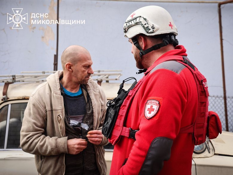 A house caught fire in Mykolaiv after the UAV attack: the ammunition was seized.