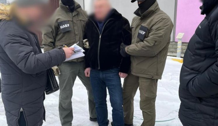 Главе ГИАГ предлагали $120 тыс. за сертификат о принятии в эксплуатацию многоэтажки, несмотря на нарушения, - НАБУ. ФОТОрепортаж