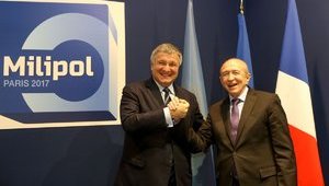 Украина и Франция договорятся о взаимном обмене водительских прав, – Аваков