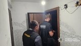 Поліція викрила групу, яка під час блекаутів постачала неякісне вугілля для опалення шкіл і лікарень. ФОТОрепортаж