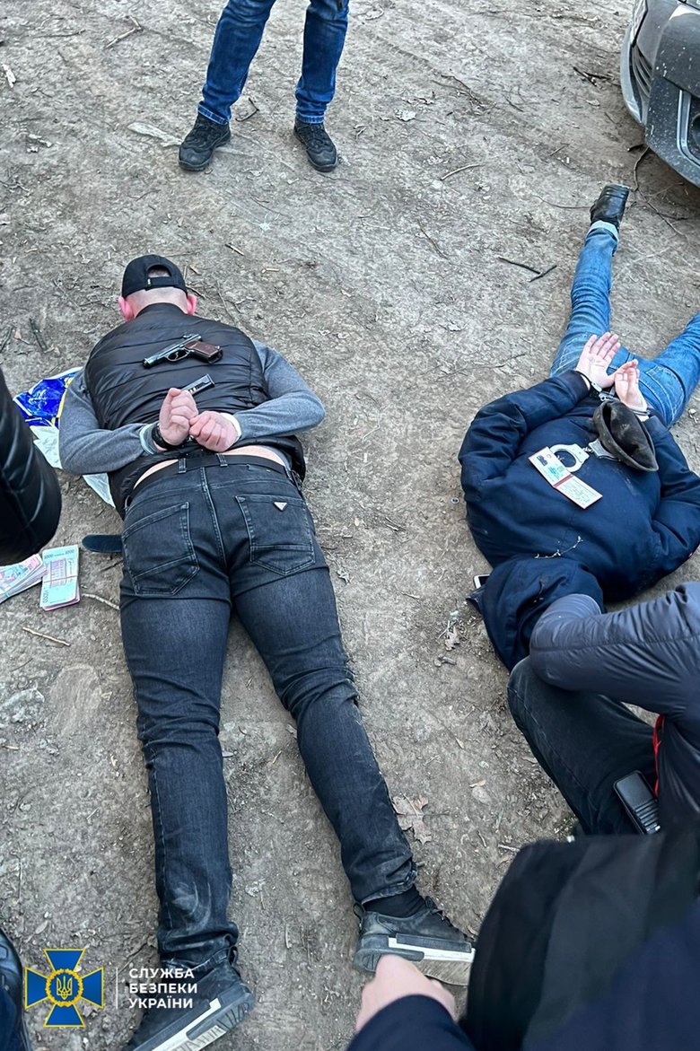 Пограничники похищали людей и требовали с них деньги в Одесской области, - СБУ 01