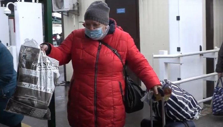 Оккупанты блокируют дорожные коридоры через 5 КПВВ на Донбассе, - Госпогранслужба. ВИДЕО