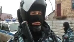 Russian occupants are searching house of Crimean Tatar Marlen Mustafaiev. VIDEO