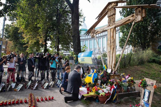 порошенко небесная сотня