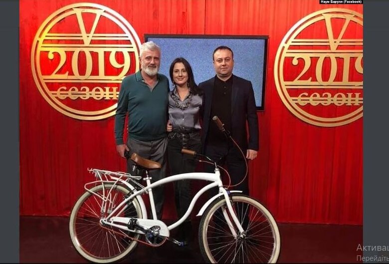 Zelenskyy’s longtime ally in League of Laughter Barulya turned out to be citizen of Russian Federation with business in occupied Crimea - Schemes 11
