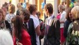 Ученики элитного Кловского лицея о каникулах: Был в Америке, Испании, Монако, а в школу приехал на Тойота-Прадо. ВИДЕО.