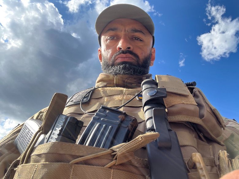 Масі Найєм: Нас – мільйони, і у нас має бути черга на вбивство російських військових. І у нас така черга є. На всій передовій спитай… 02 Масі Найєм: Нас – мільйони, і у нас має бути черга на вбивство російських військових. І у нас така черга є. На всій передовій спитай… 02