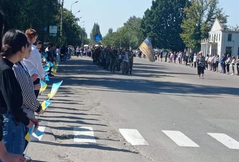 Заїхав попрощатися …. Чи отримає допомогу родина воїна Валентина Чепурного, який загинув наступного дня після закінчення контракту 02