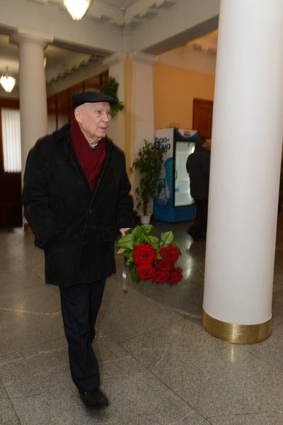 Сьогодні в Києві попрощалися з Мирославом Поповичем 04