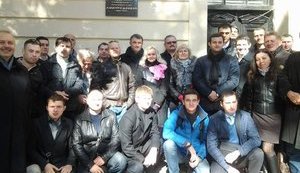 Фарион открыла мемориальную доску идеологу украинского национализма: "Он создал новый героический тип украинца-мстителя". ФОТОрепортаж