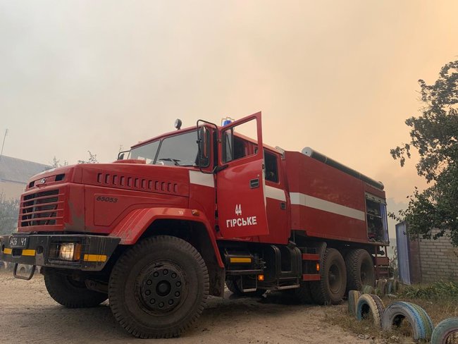 Пожар на Луганщине: подтверждена гибель 5 человек, 9 - госпитализированы, сгорели 103 дома, - ГСЧС 03