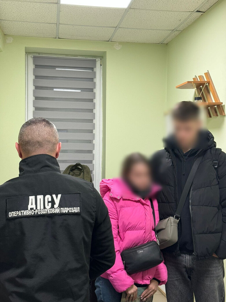 Прикордонники виявили псевдоподружжя, яке збиралося виїхати до Туреччини за гроші