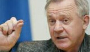 Давидович считает, что некоторые претенденты на президентство "уже жалеют, что ввязались в эту борьбу"…