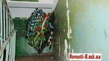 На похороны Оксаны Макар пришло около тысячи человек. Матери понадобилась медпомощь