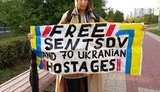 "Остановить войну с Украиной", - в Чикаго и Москве активисты требовали освобождения Сенцова и Балуха. ФОТОрепортаж