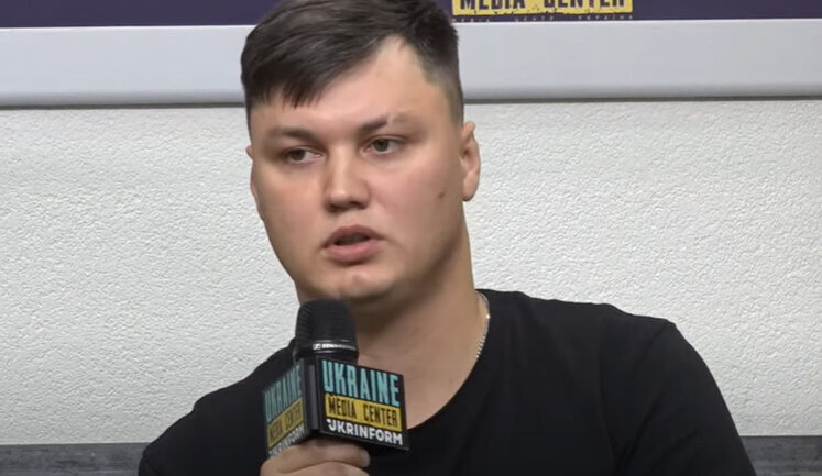 Пресконференція російського пілота Кузьмінова, який перегнав в Україну Мі-8 окупантів. ВIДЕО