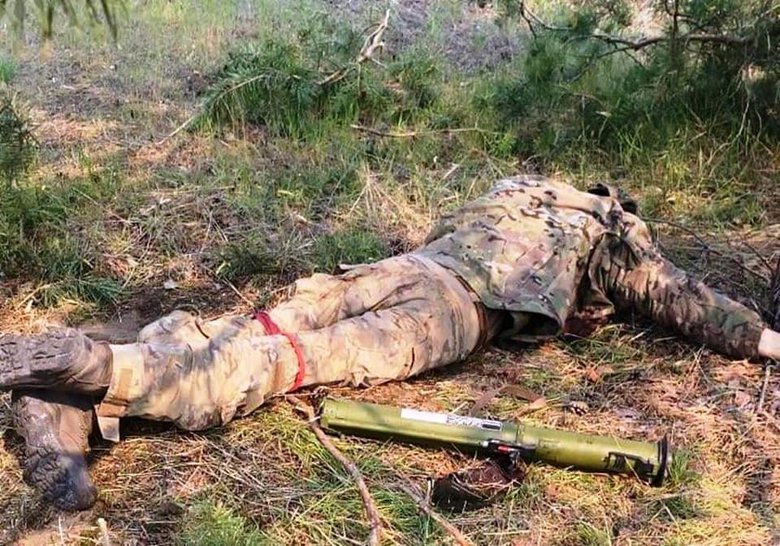 Mykolaiv paratroopers continue to successfully destroy occupiers 01
