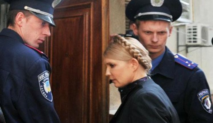 ВЛАСТЬ АТАКУЕТ ЛИДЕРОВ ОППОЗИЦИИ