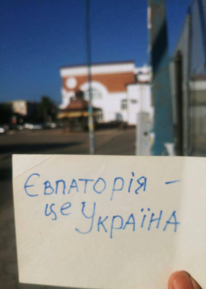 Activists of Yellow Ribbon Movement continue resistance in occupied Crimea 02