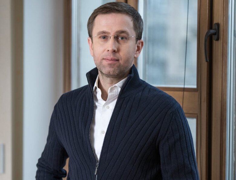 Сергій Корецький: В Укрнафті виявили нестачу сотень тисяч тонн нафти і зникло 100 тис. тонн нафтопродуктів на 5 млрд грн 02