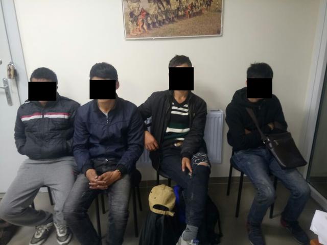Четверо нелегальних мігрантів із Вєтнаму затримані на Харківщині, - Держприкордонслужба 01 Четверо нелегальних мігрантів із Вєтнаму затримані на Харківщині, - Держприкордонслужба 01