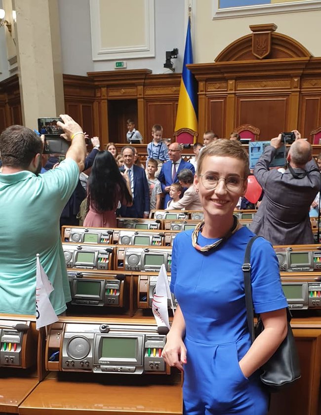Парубий вместо нардепов позвал в Раду детей и Мингарелли 02