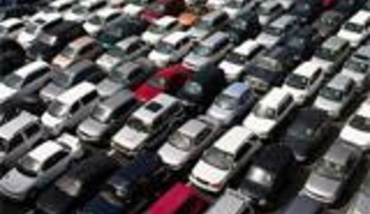 Poroshenko instructs PM to consider removal of customs clearance and import tax for cars