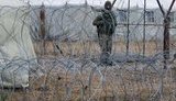 Ситуация на границе с Россией напряженная, но признаков наступления мы не видим - Шмыгаль