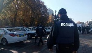 Road traffic partially restored in Kyiv downtown, - Kryshchenko. PHOTOS
