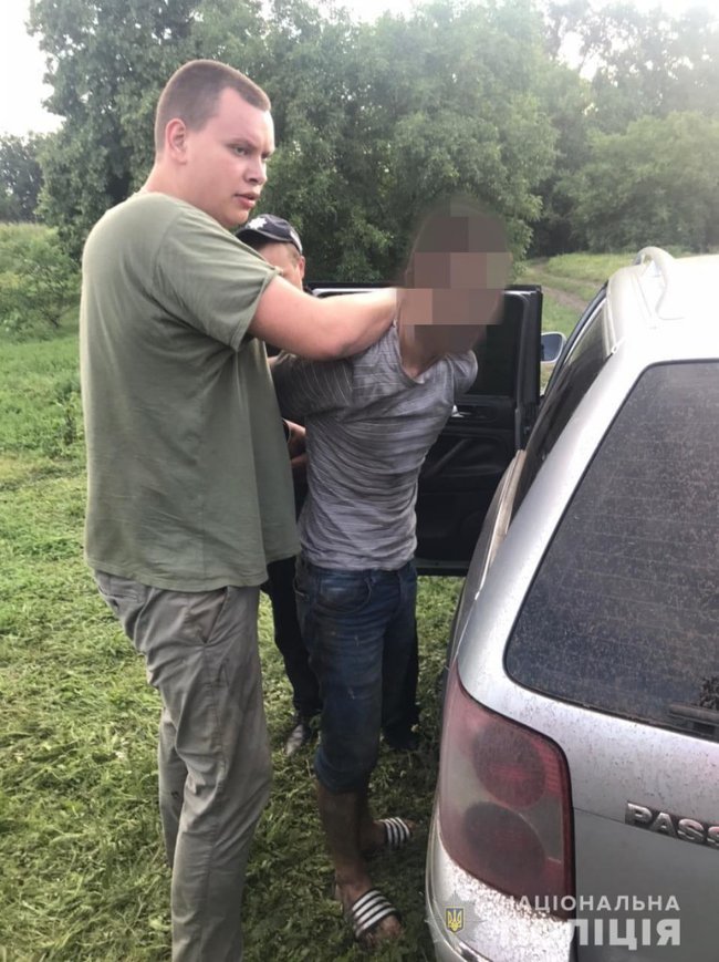 Задержан мужчина, порезавший ножом 2-летнего мальчика на Днепропетровщине, - Нацполиция 03