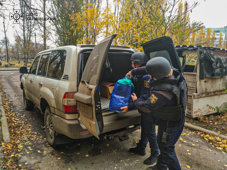 Евакуація з прифронтових населених пунктів Харківщини
