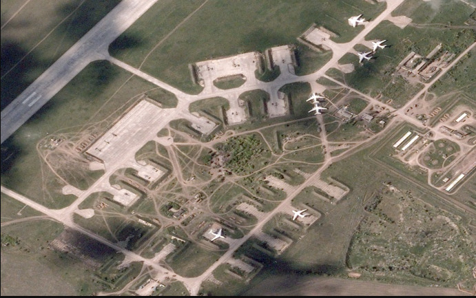 Російські окупанти продовжують використовувати авіабазу біля Мелітополя, - CNN 01