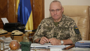 Контрактник має отримувати не менше 20 тис. грн і надбавку, - Хомчак