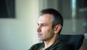 Вакарчук влаштував імпровізований концерт на львівському вокзалі. ВIДЕО