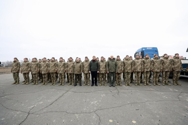 Shmyhal and Morawiecki met first 4 Leopard-2 tanks provided by Poland 06