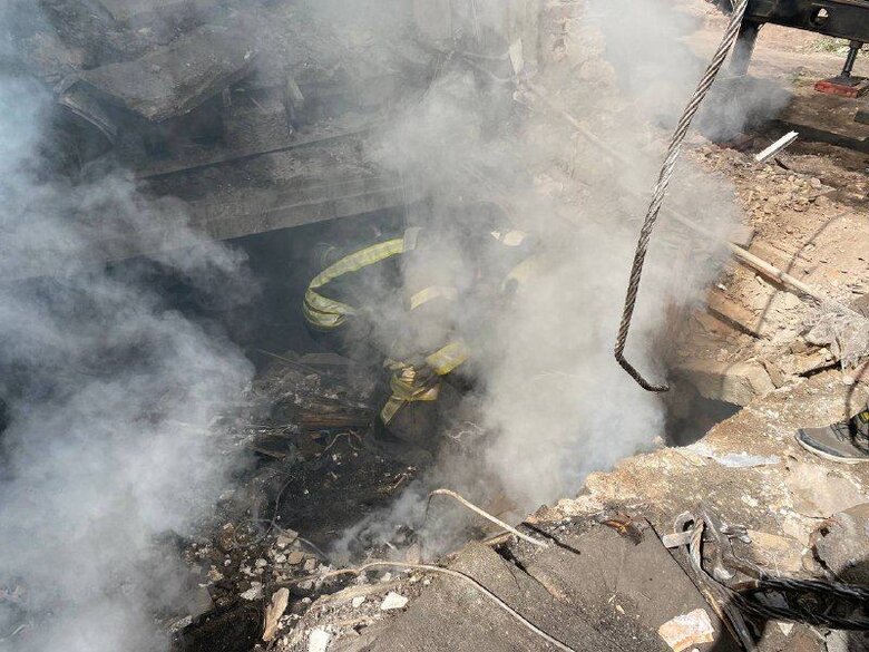 Blow struck Sloviansk: man’s body was found from under rubble of building 04 Blow struck Sloviansk: man’s body was found from under rubble of building 04