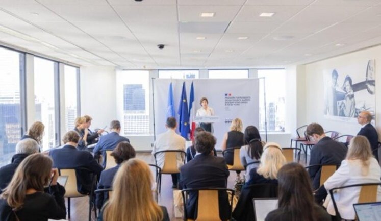 Росія опинилася у потрійному глухому куті, - глава МЗС Франції Колонна