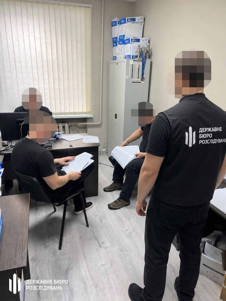 На Миколаївщині офіцер привласнював половину 