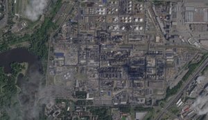 Спутники зафиксировали последствия двух волн атак на Московский НПЗ: повреждены установки и резервуары