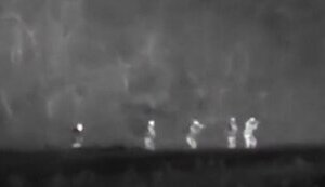 Sniper destroys three invaders out of five through thermal sight. VIDEO