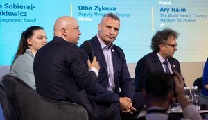 Для інвестицій потрібні реформи: заява Кличка у Гданську